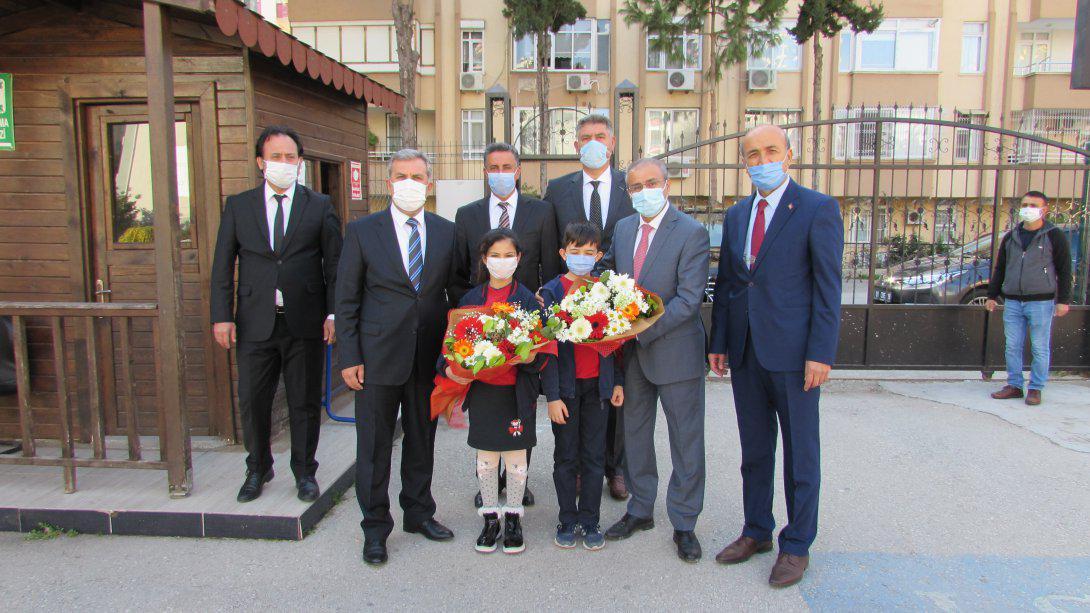  Kaymakamımız Sn. Mustafa KAYA ve İlçe Milli Eğitim Müdürümüz Sn. Ayhan DAĞLI'nın Okul Ziyareti.