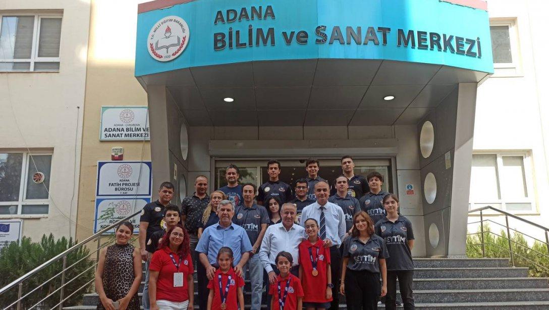 Sayın Kaymakamımız Mustafa KAYA ile Müdürümüz Sayın Ayhan DAĞLI 2022 TEKNOFEST Yarışması'nda Farklı Kategorilerde Ödül Alan Okullarımızı Ziyaret Ettiler.